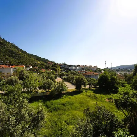 The Tulip Teras * フェティエ