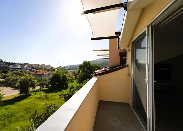 The Tulip Teras フェティエ